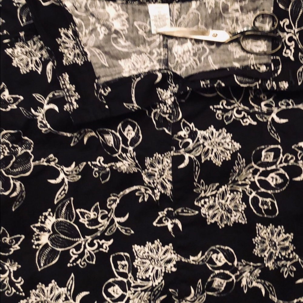 Croft &Barrow stretch skirt